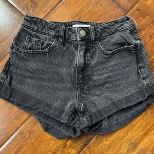 Women’s 22 PacSun black wash Jean Shorts